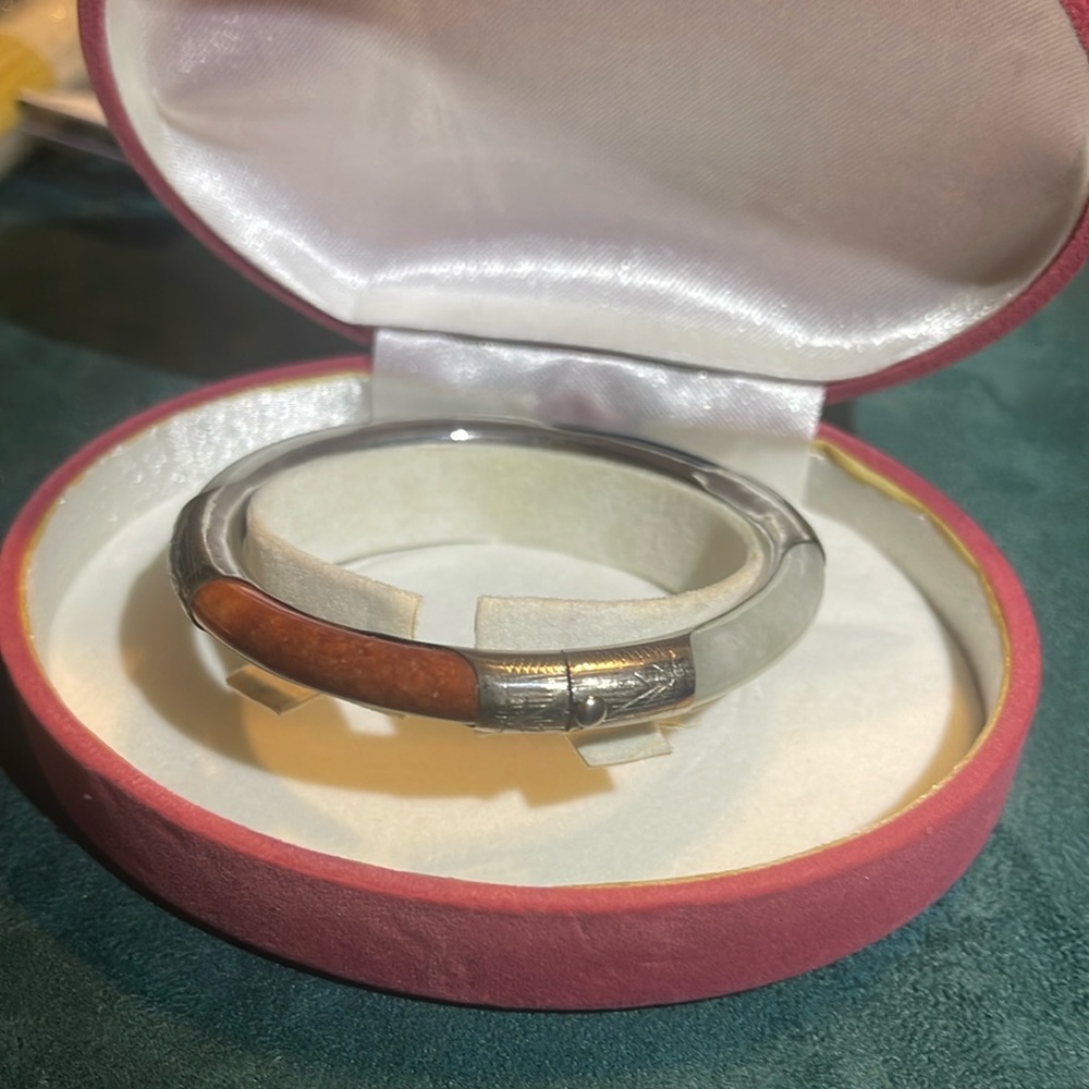 Sterling Silver bangle with Jade